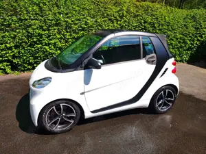 smart forTwo smart fortwo cabrio cabrio softouch passion micro hybrid drive
