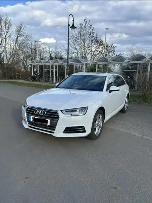 Audi A4 Avant 2.0 TDI S tronic design Bild 3