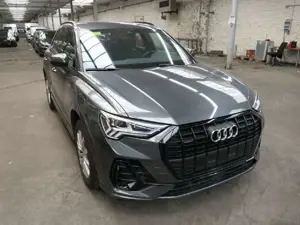 Audi Q3 40 2.0 TDI quattro S line Matrix Virtual 360° Bild 4