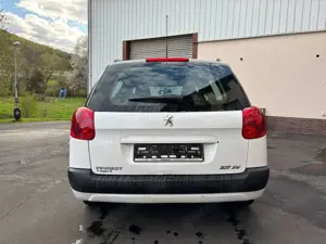 Peugeot 207 1.4 VTi