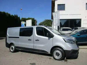 Renault Trafic L2H1 3,0t Komfort dci 130 Klima Bluetooth PDC hin