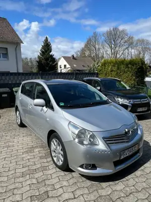 Toyota Verso 2.0 D-4D Bild 4