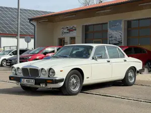 Jaguar Daimler XJ Daimler Automatik Double Six History/TüV Neu