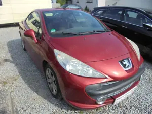 Peugeot 207 Bild 2