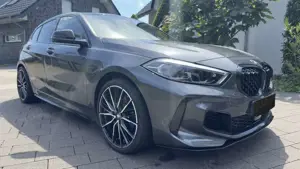 BMW 135 M135i xDrive Performance