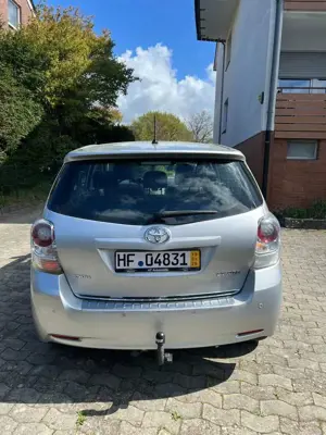 Toyota Verso 2.0 D-4D Bild 5
