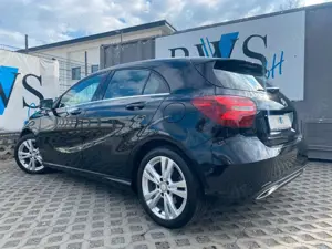 Mercedes-Benz A 180 BE Urban /LED/Navi/Park/SHZ/Sommer+Wint Bild 5