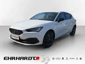 SEAT Leon 1.0 eTSI DSG Style LED*VIRTUAL*CARPLAY*SHZ*ACC*...