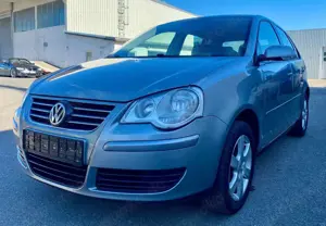 Volkswagen Polo IV Sportline"2.Hand,Tüv-Au:Neu,5-Türig"