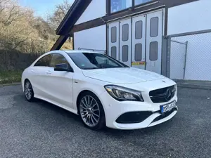 Mercedes-Benz CLA 220 CLA 220 d UrbanStyle Edition (117.303) Edition