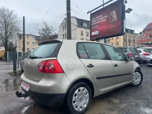 Volkswagen Golf V Lim. Trendline Bild 5