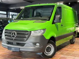 Mercedes-Benz Sprinter 317 9G-TR LANG L2H1 SCHWINGSITZ 360°KAMERA TOTWINK Bild 2