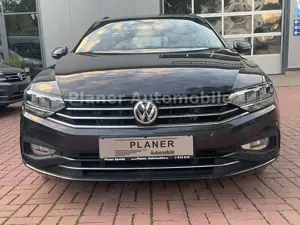 Volkswagen Passat Variant 1.Hand Leder LED Navi Service neu Bild 2