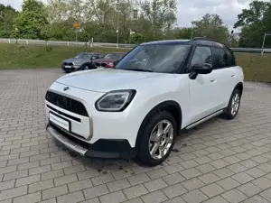 MINI Cooper Countryman Countryman C Favoured TRIM Paket L Head-Up