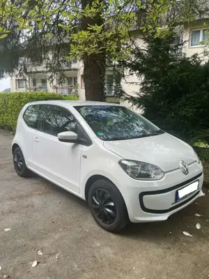Volkswagen up! move up!