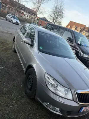 Skoda Octavia Automatik Bild 2