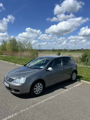 Volkswagen Golf 1.6 Comfortline