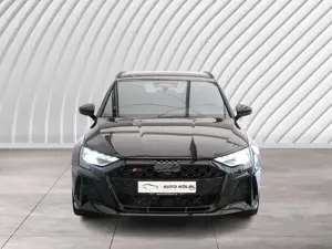 Audi RS3 Sportback 2.5 294 kW TFSI quattro Bild 2