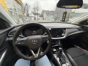 Opel Grandland X 1.5 D Start/Stop Automatik 2020 Bild 4