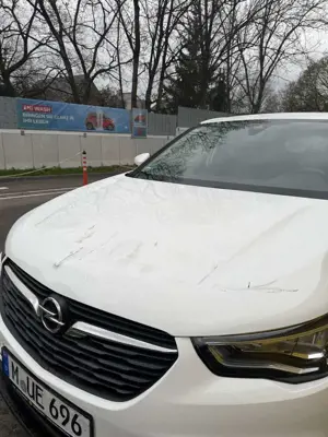 Opel Grandland X 1.5 D Start/Stop Automatik 2020 Bild 3