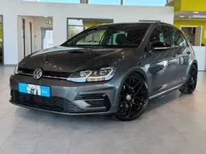 Volkswagen Golf VII Lim. R-Line*Keyless*Panorama*Ambiente*