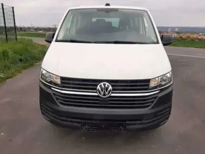 Volkswagen T6 Caravelle Bild 2