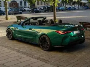 BMW M4 M4 Cabrio Competition M xDrive Bild 2