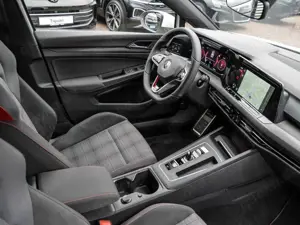 Volkswagen Golf GTI Golf VIII GTI 2.0 TSI ACC KAMERA LED PLUS NAVI A Bild 3
