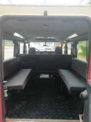 Land Rover Defender Typ 110 County Bild 3