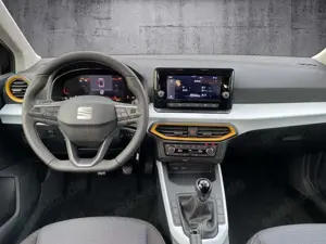 SEAT Arona 1,0 TSi 5 J. Garantie / Klimaauto/Sitzheiz Bild 5