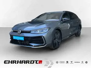 Volkswagen Passat Variant e-Hybrid 1.5 TSI DSG R-Line DCC PANO*AHK*HEADUP...
