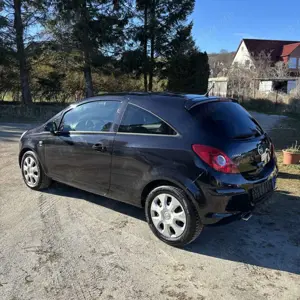 Opel Corsa 1.2 16V Bild 4