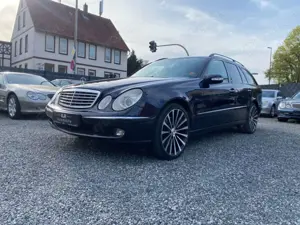 Mercedes-Benz E 500 T 4M BiXenon Comand Memory PDC AMG