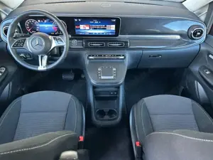 Mercedes-Benz V 220 d Kompakt 9GT*MBUX*AHK*DISTR*KAMERA Bild 4