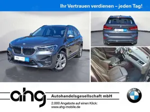 BMW X1 sDrive18d Sport Line Navi Sportsitze AHK LED