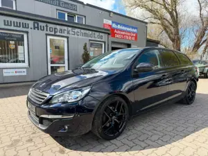 Peugeot 308 SW TEMPOM°PDC°SZHG°NAVI°MFLR°ZR-GEWECHSELT!