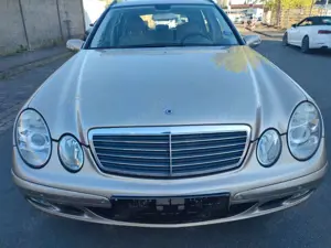 Mercedes-Benz E 200 Automatik ,Kompressor, Schiebedach, Navi