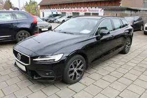Volvo V60 B4 Core  LED Navigation ACC Klimaautomatik Rückfak