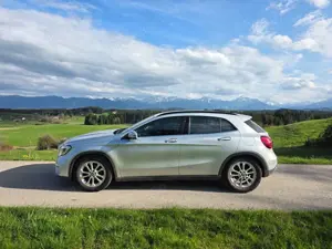 Mercedes-Benz GLA 220 GLA Diesel d 4Matic 7G-DCT