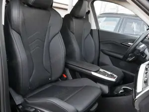 BMW X1 sDrive18d  xLine/AHK/DrivAss/PremiumPaket Bild 5