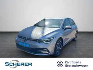 Volkswagen Golf VIII STYLE 1.5 eTSI DSG LED PLUS NAVI REAR