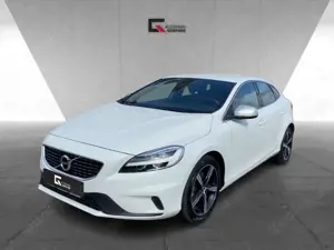 Volvo V40 R-Design T3 2.0 152PS /WinterPaket/Keyless/Klima