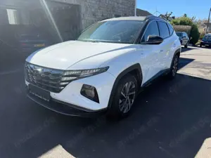 Hyundai TUCSON Select Mild-Hybrid 2WD,Leder , Navigation