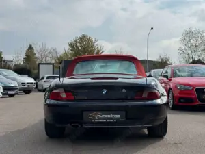 BMW Z3 Roadster 1.9i 1.Hand/SHZ/HU neu Bild 4