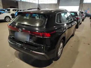 Volkswagen Tiguan Life 2.0 TDI RearView ACC DSG LaneAssist Bild 3