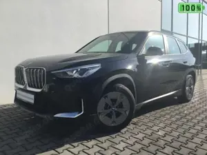 BMW iX1 xDrive 30 A LMR SHZ Parkass DAB Sportsitz