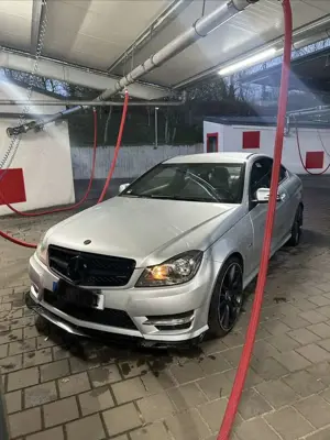 Mercedes-Benz C 180 Coupe BlueEFFICIENCY 7G-TRONIC