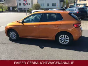 Skoda Fabia FABIA TOP SELECTION BEH.LENKRAD ACA SHZ Bild 4