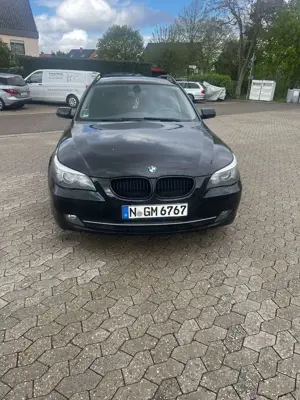 BMW 523 523i