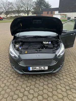 Ford S-Max 2.0 TDCi Aut. Allrad Titanium